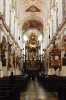 Main nave of the St. Peterskirche in Munich