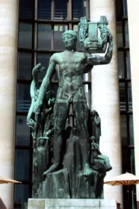 Apollo Statue, Palais de Chaillot