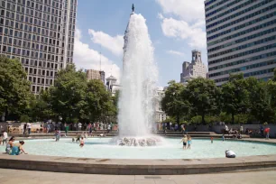 The fountain at JFK Plaza, Philadelphia