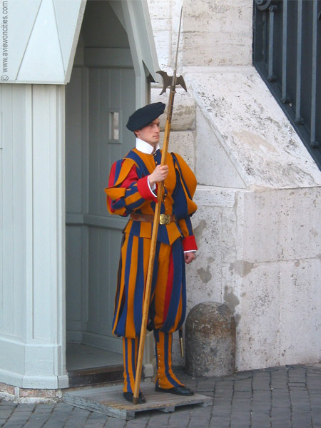 https://www.aviewoncities.com/img/rome/kveit0402s.jpg